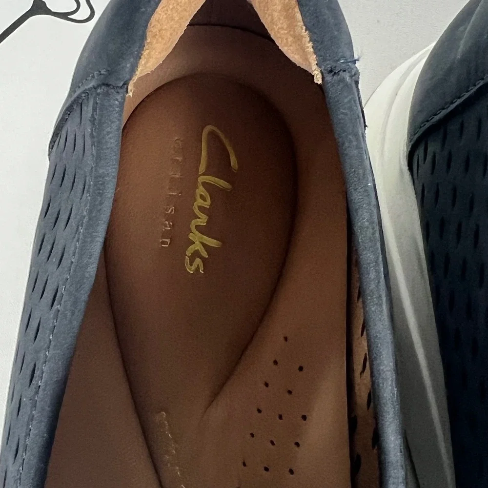 Clarks Lorini Edge Navy Nubuck Perforated Platform Loafers Womens 9.5 M